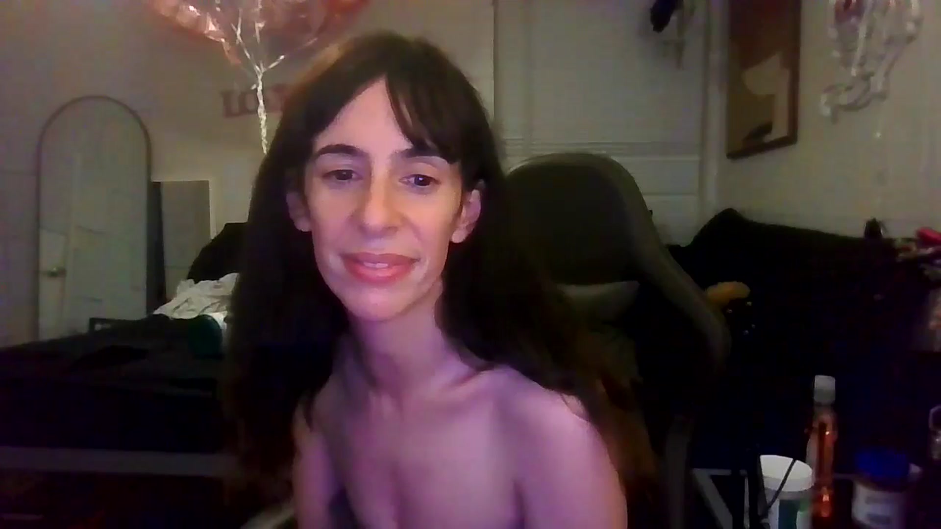 Gallery image thumbnail from Aspen_White's myfreecams stream on, 02/19/2025, 09:16 image 19 of 20