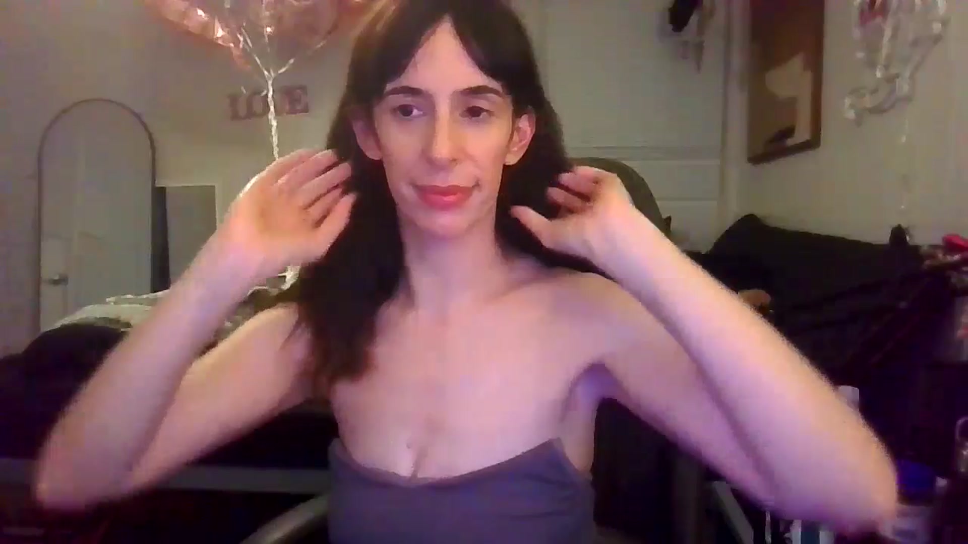 Gallery image thumbnail from Aspen_White's myfreecams stream on, 02/19/2025, 09:16 image 8 of 20