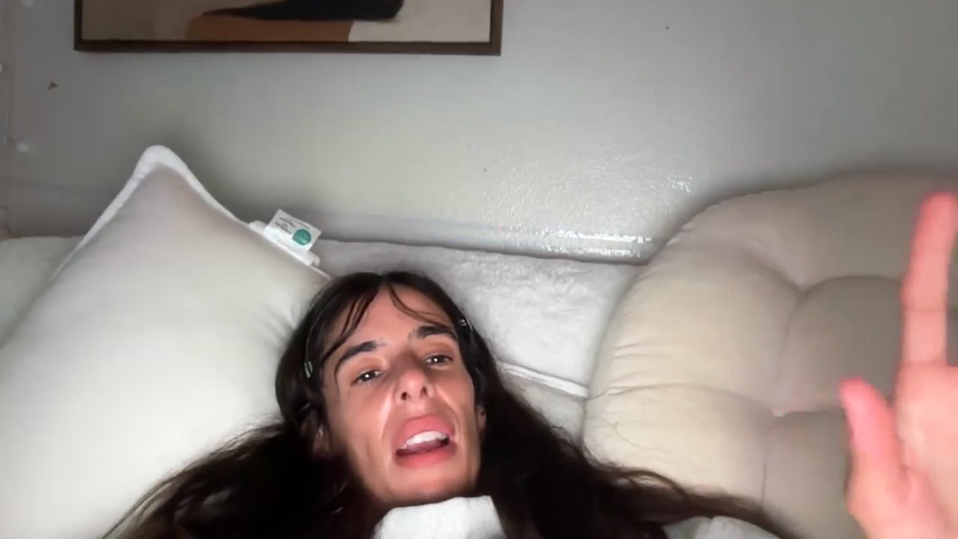 Gallery image thumbnail from Aspen_xx's myfreecams stream on, 07/24/2025, 10:38 image 7 of 20