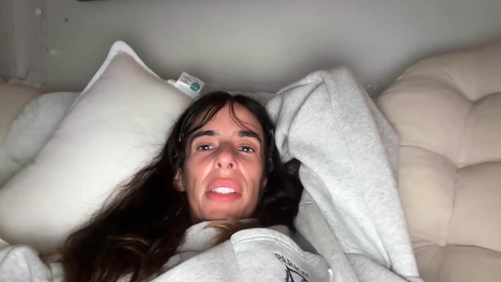 Gallery image thumbnail from Aspen_xx's myfreecams stream on, 07/24/2025, 10:38 image 11 of 20