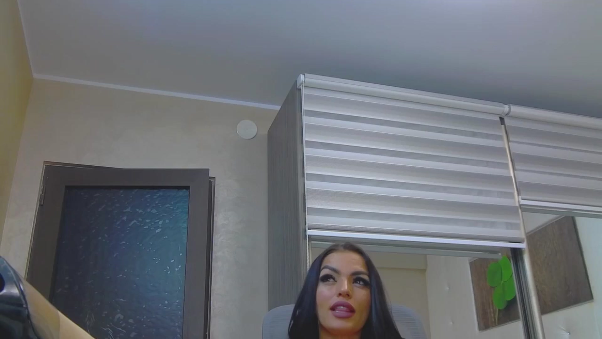 Gallery image thumbnail from AssWoWOne's myfreecams stream on, 10/21/2025, 16:17 image 1 of 20