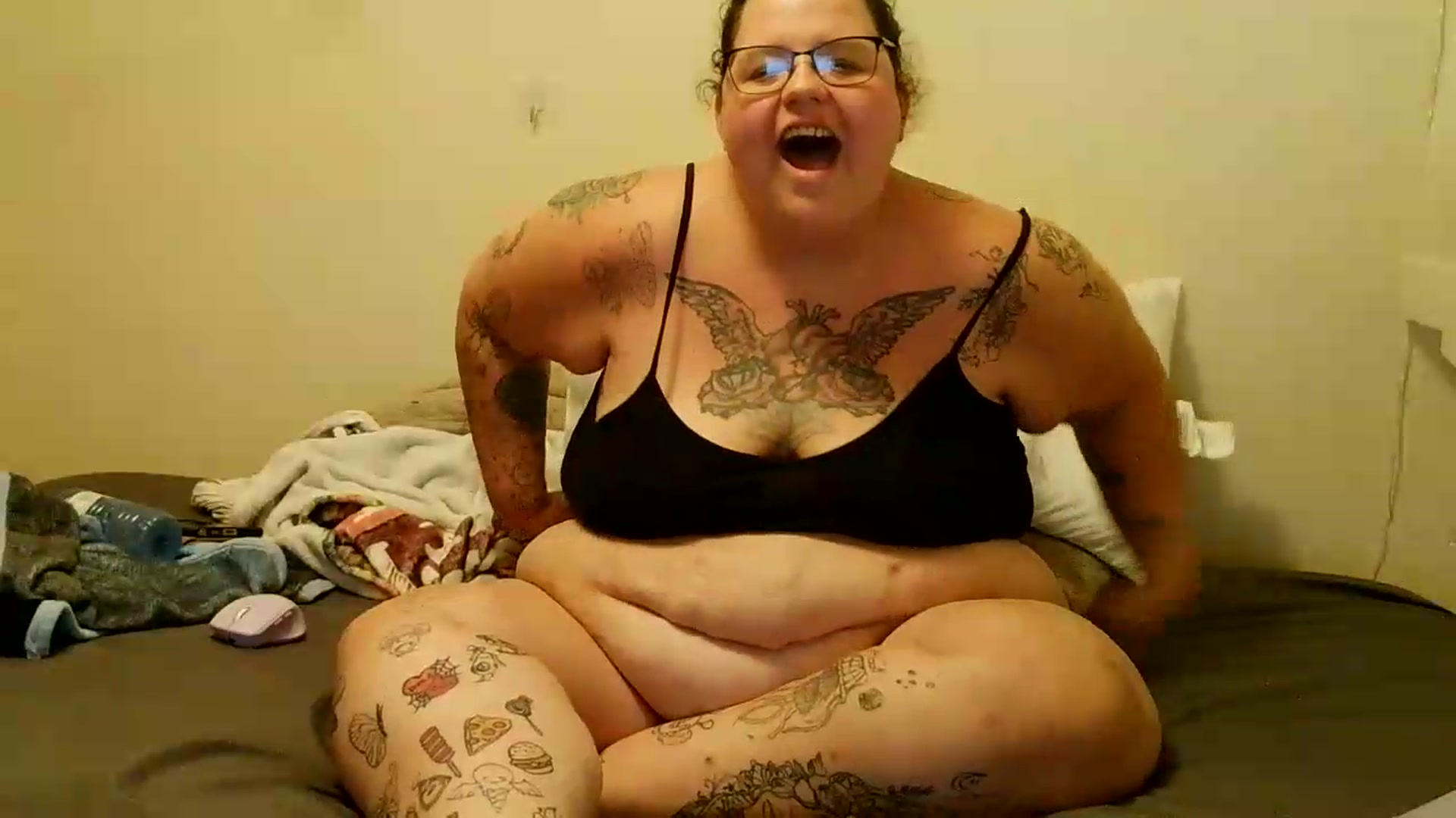 Gallery image thumbnail from Asserole's myfreecams stream on, 07/16/2026, 15:53 image 3 of 20