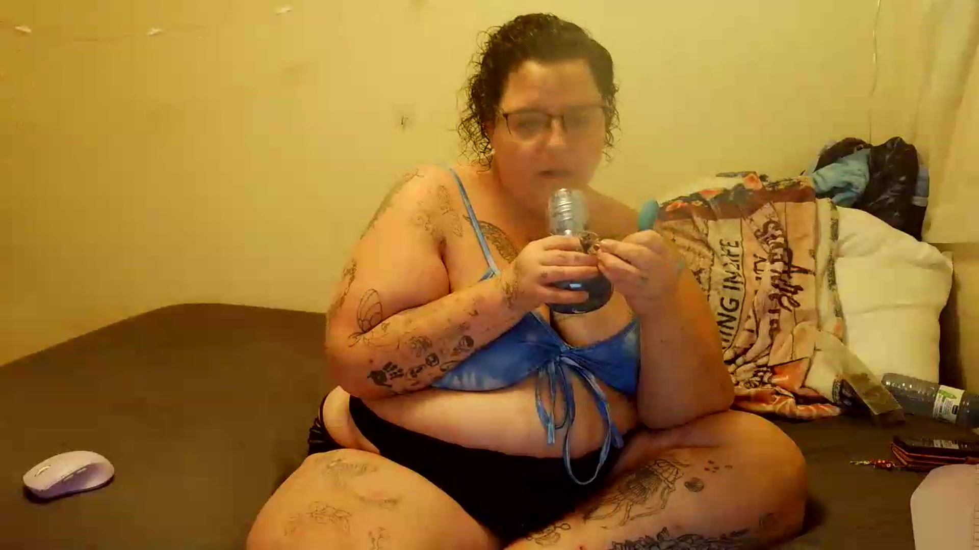 Gallery image thumbnail from Asserole's myfreecams stream on, 07/17/2026, 15:27 image 3 of 20