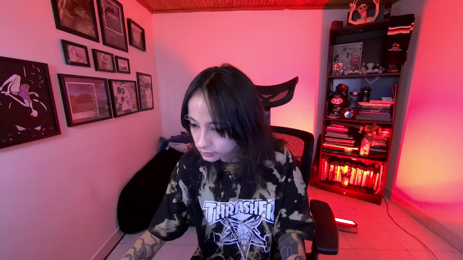 Gallery image thumbnail from Ast4rte4's myfreecams stream on, 01/01/2026, 20:02 image 1 of 20