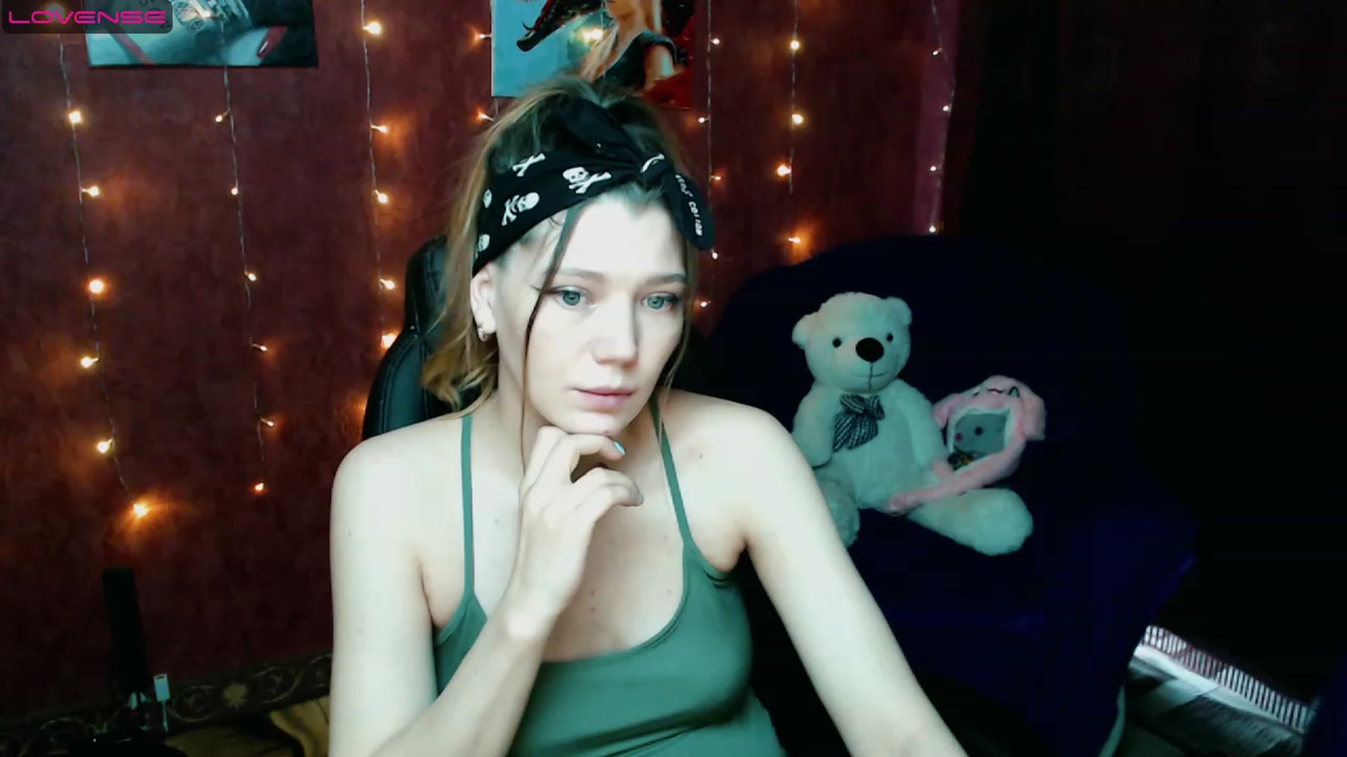 Gallery image thumbnail from Astarte_'s myfreecams stream on, 06/19/2023, 24:01 image 13 of 20