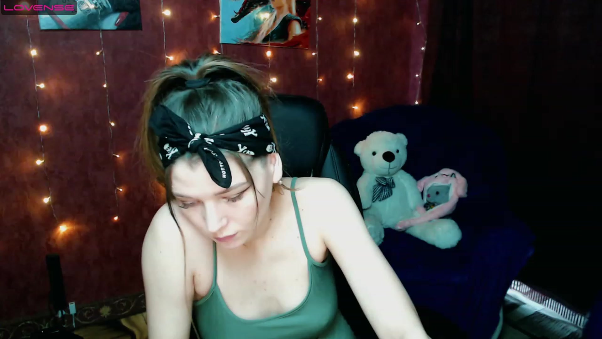 Gallery image thumbnail from Astarte_'s myfreecams stream on, 06/19/2023, 24:01 image 9 of 20