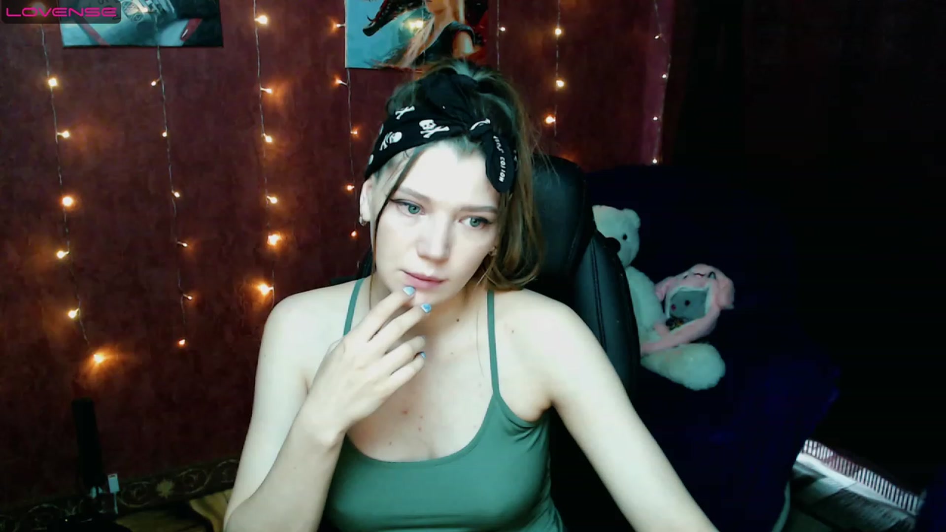 Gallery image thumbnail from Astarte_'s myfreecams stream on, 06/19/2023, 24:01 image 15 of 20