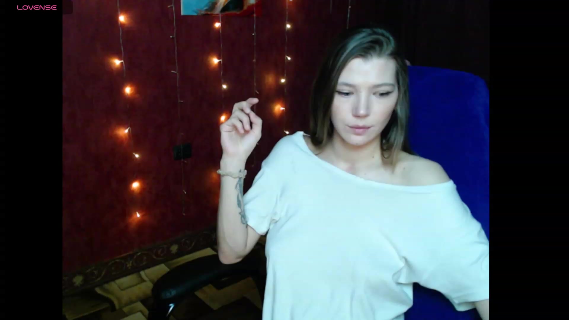 Gallery image thumbnail from Astarte_'s myfreecams stream on, 01/27/2024, 10:36 image 18 of 20
