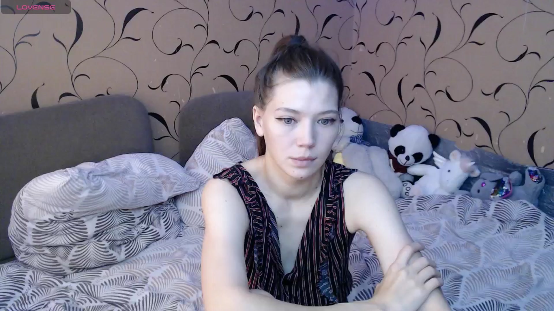 Gallery image thumbnail from Astarte_'s myfreecams stream on, 01/20/2025, 02:14 image 6 of 20