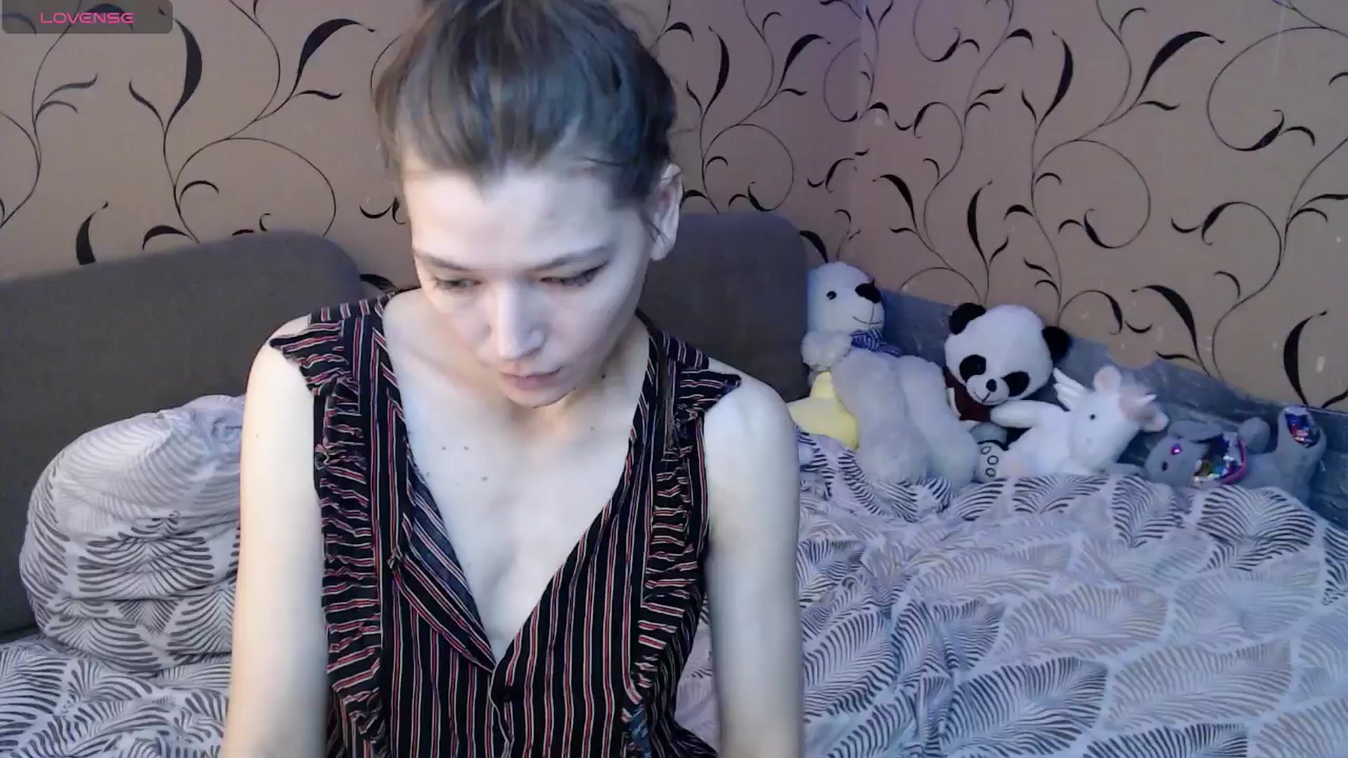 Gallery image thumbnail from Astarte_'s myfreecams stream on, 01/20/2025, 02:14 image 17 of 20