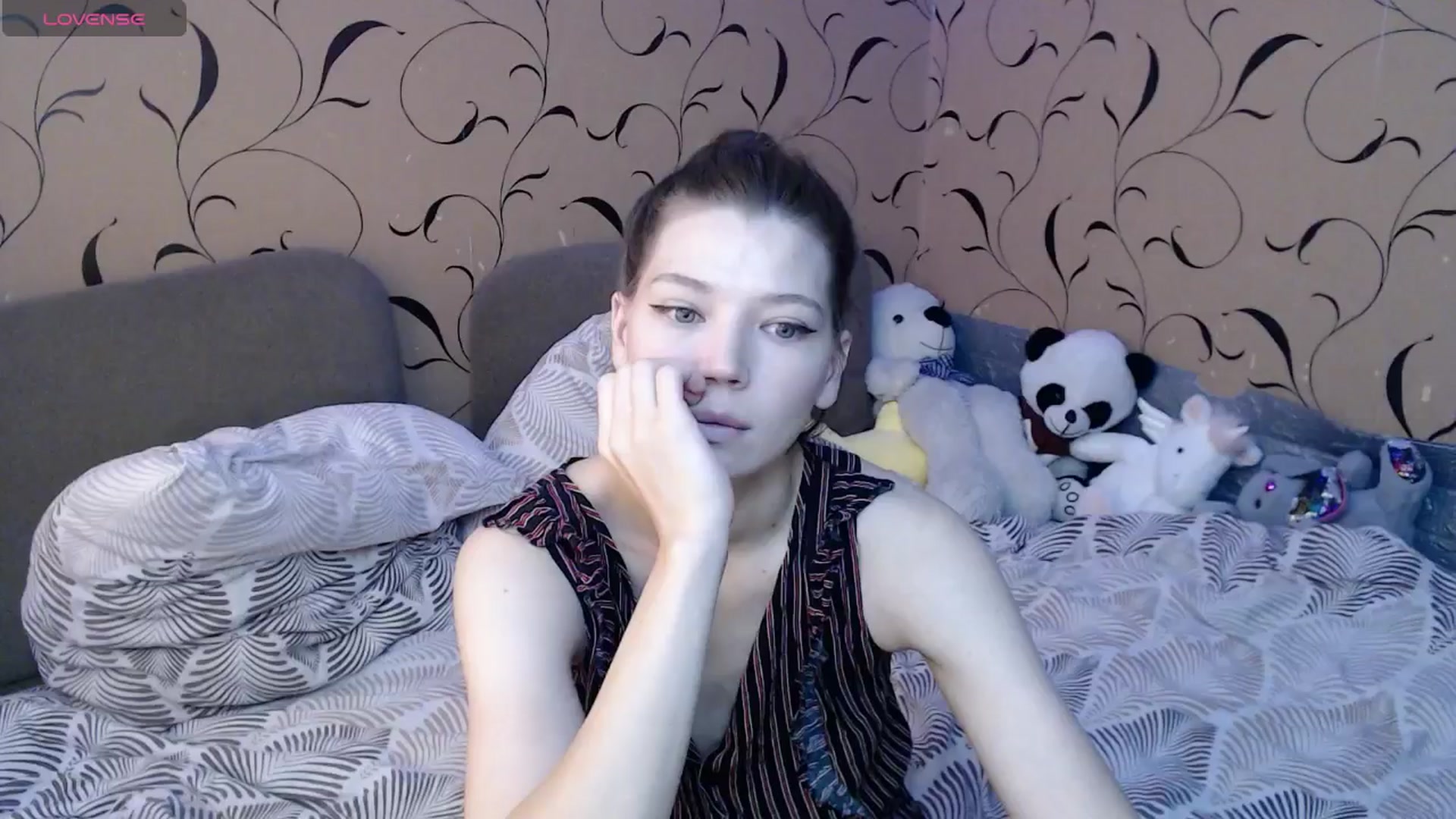 Gallery image thumbnail from Astarte_'s myfreecams stream on, 01/20/2025, 02:14 image 10 of 20