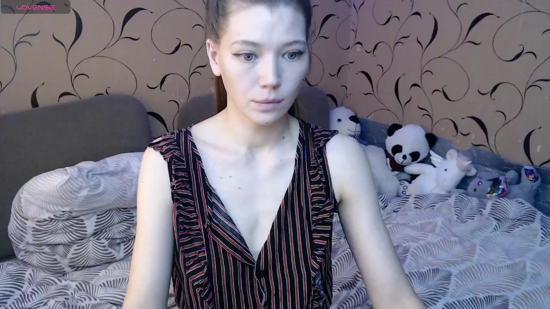 Gallery image thumbnail from Astarte_'s myfreecams stream on, 01/20/2025, 02:14 image 19 of 20