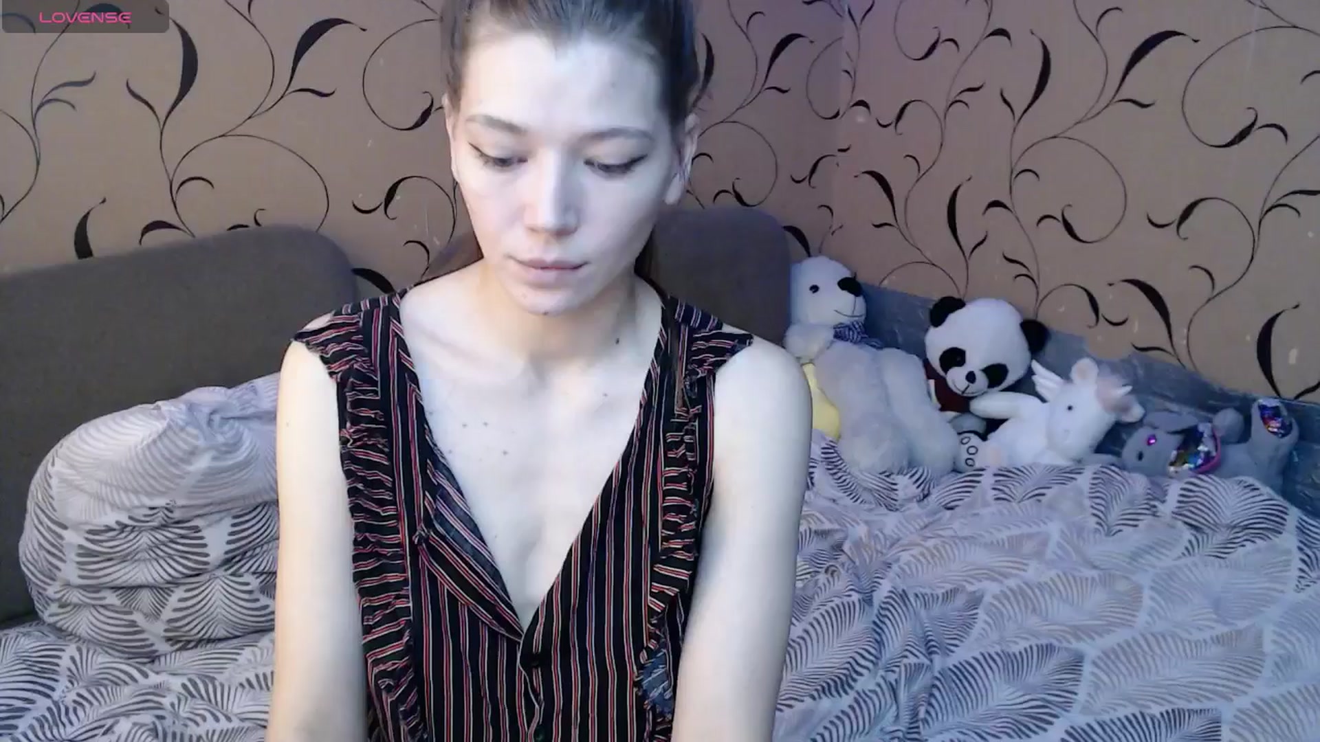 Gallery image thumbnail from Astarte_'s myfreecams stream on, 01/20/2025, 02:14 image 16 of 20