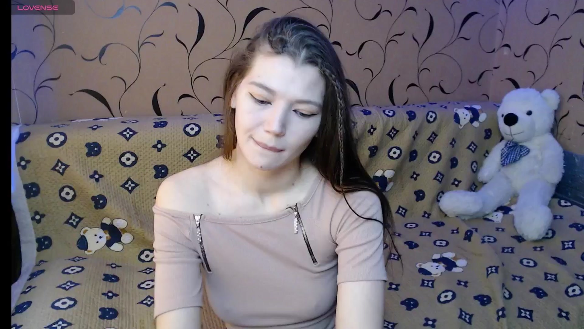 Gallery image thumbnail from Astarte_'s myfreecams stream on, 04/16/2025, 24:00 image 19 of 20