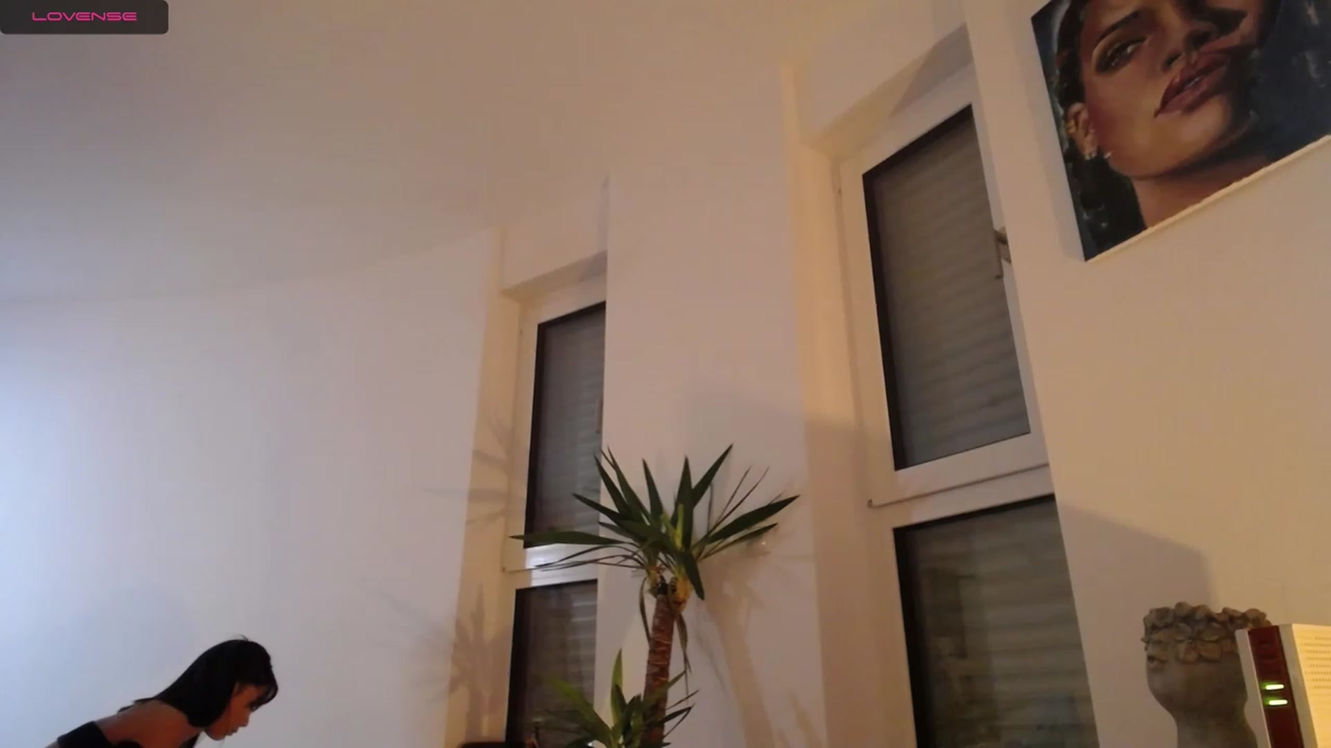 Gallery image thumbnail from AstekAngel's myfreecams stream on, 12/04/2022, 24:17 image 15 of 20