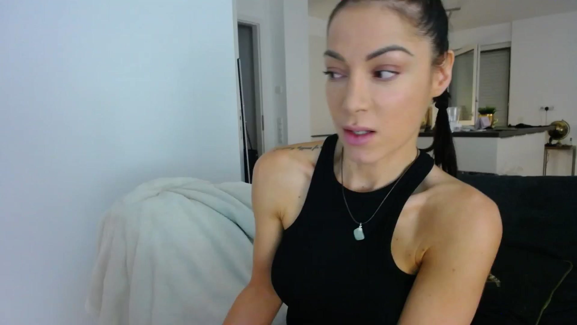 Gallery image thumbnail from AstekAngel's myfreecams stream on, 09/21/2023, 24:56 image 2 of 20
