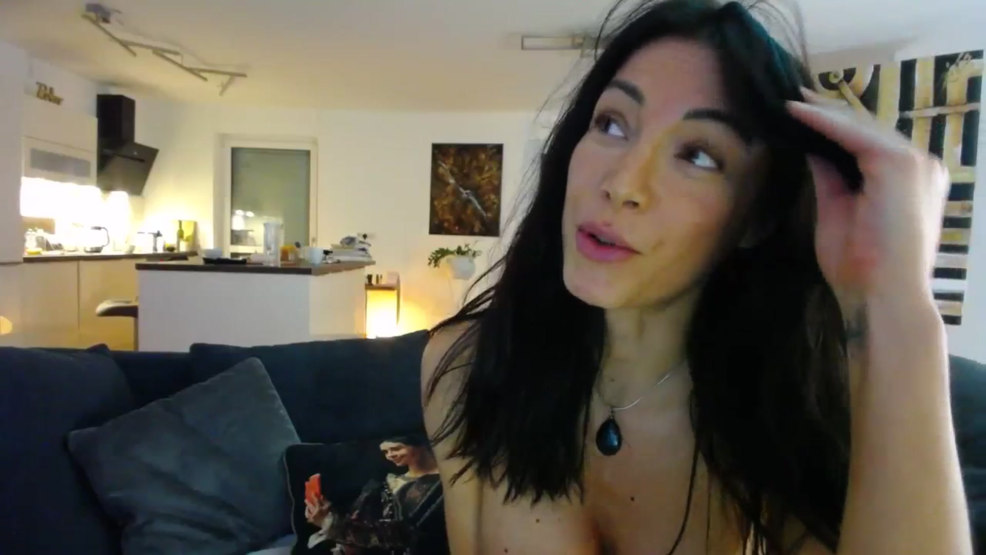 Gallery image thumbnail from AstekAngel's myfreecams stream on, 11/06/2023, 01:38 image 5 of 20