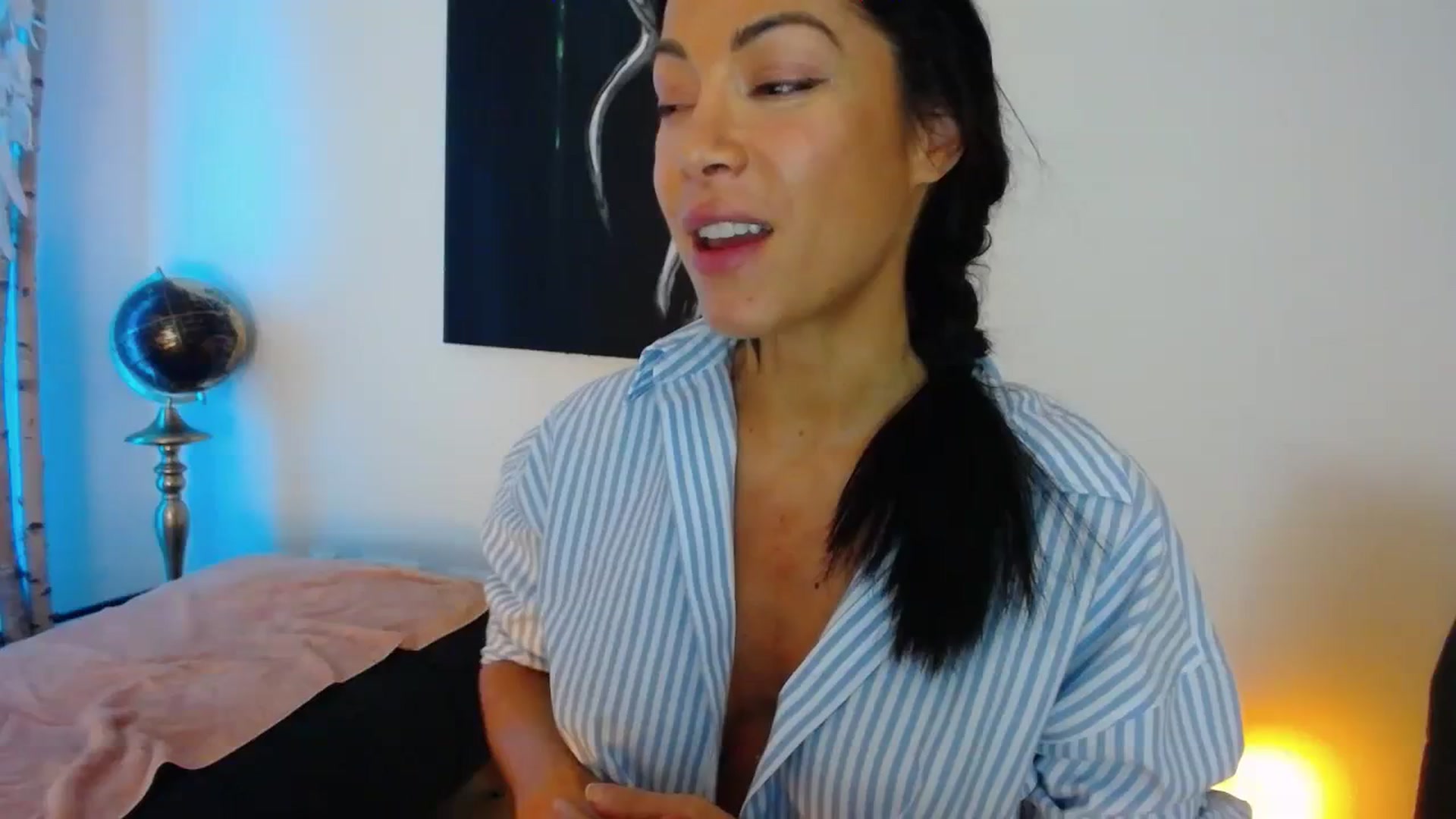 Gallery image thumbnail from AstekAngel's myfreecams stream on, 11/14/2023, 23:59 image 18 of 20