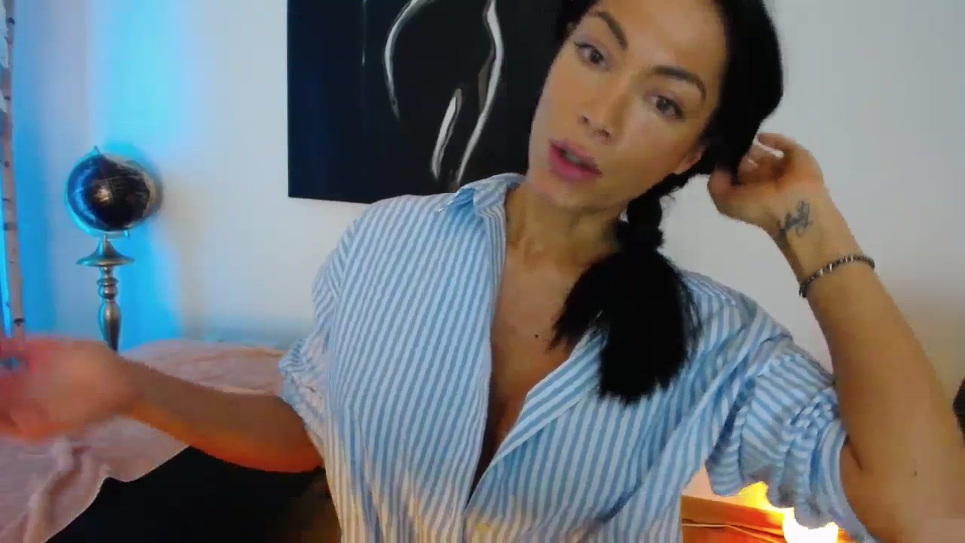 Gallery image thumbnail from AstekAngel's myfreecams stream on, 11/14/2023, 23:59 image 9 of 20