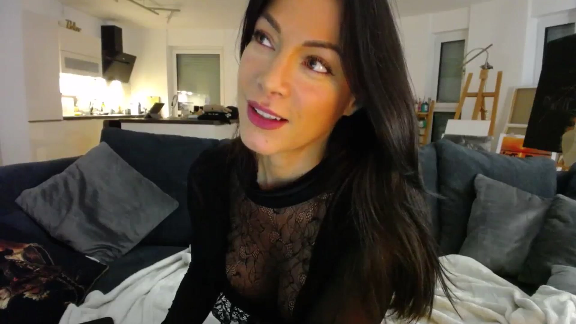 Gallery image thumbnail from AstekAngel's myfreecams stream on, 12/04/2023, 24:28 image 9 of 20