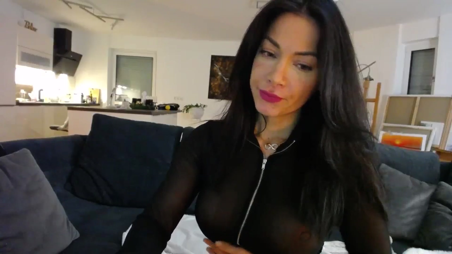 Gallery image thumbnail from AstekAngel's myfreecams stream on, 12/06/2023, 04:32 image 10 of 20