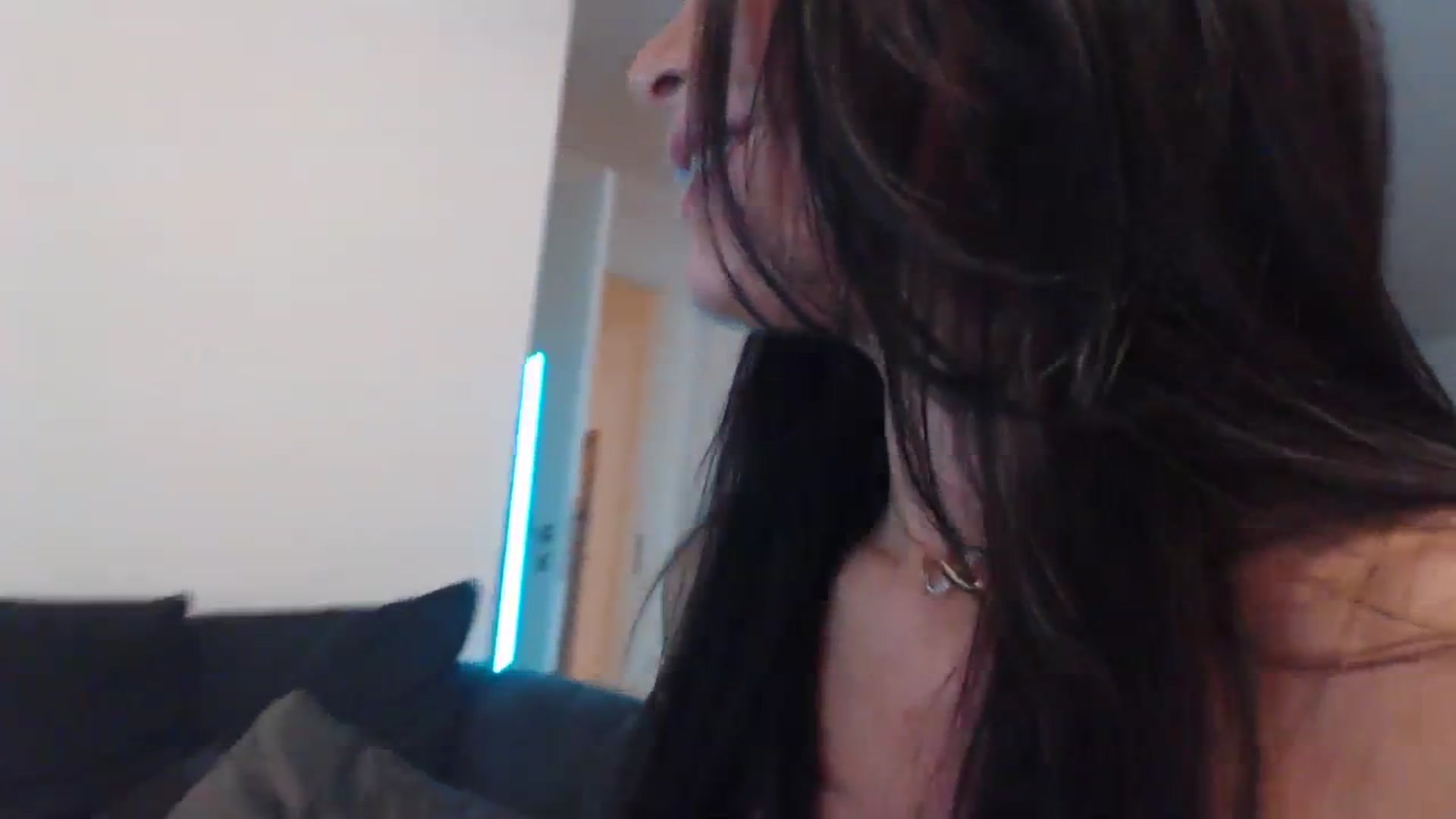 Gallery image thumbnail from AstekAngel's myfreecams stream on, 02/28/2024, 02:43 image 6 of 20
