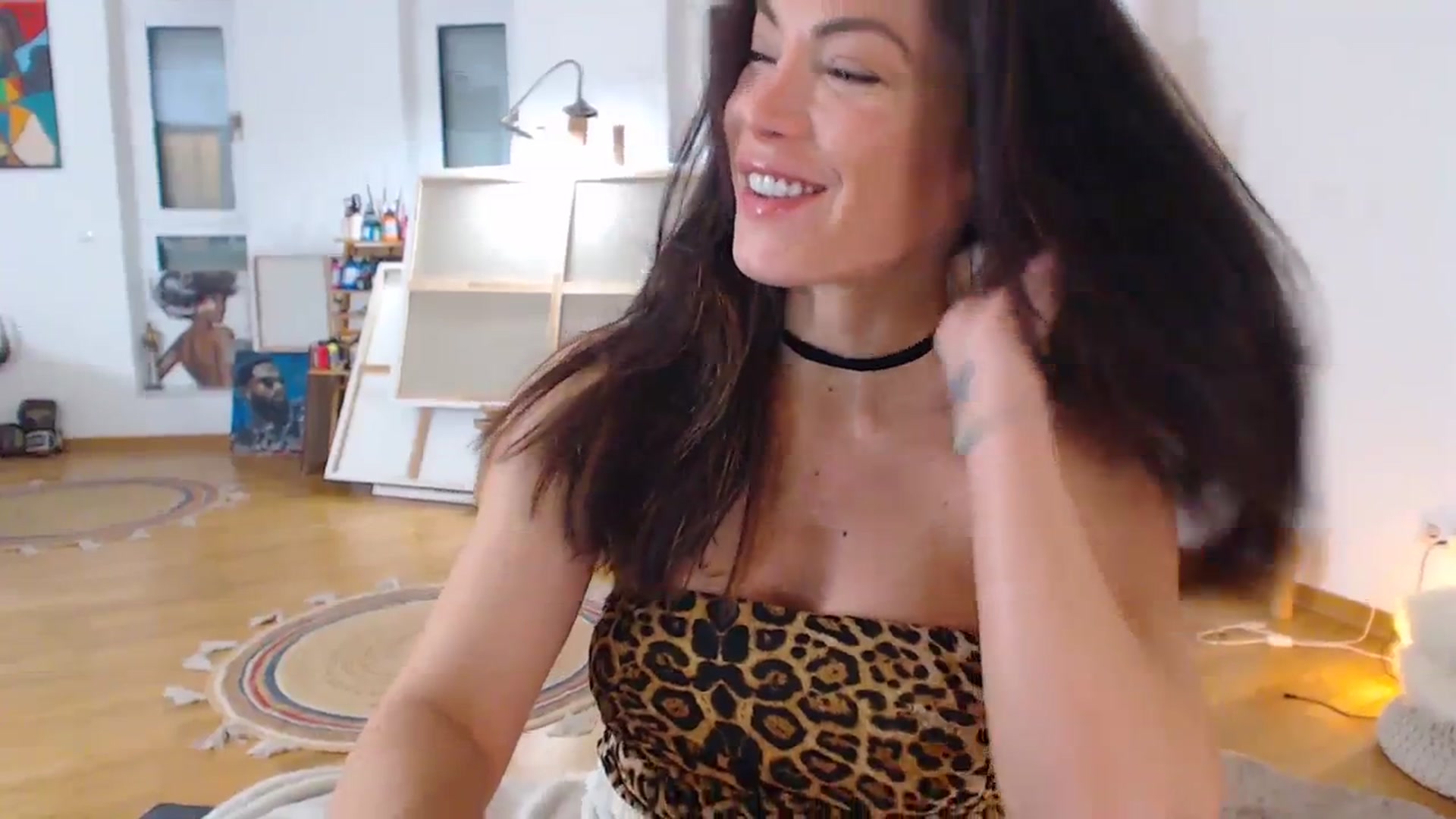 Gallery image thumbnail from AstekAngel's myfreecams stream on, 03/24/2024, 01:25 image 17 of 20