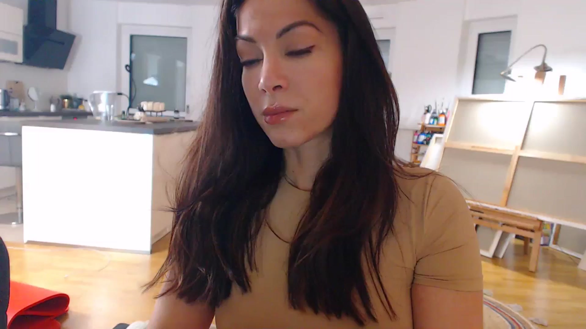 Gallery image thumbnail from AstekAngel's myfreecams stream on, 03/27/2024, 01:42 image 11 of 20