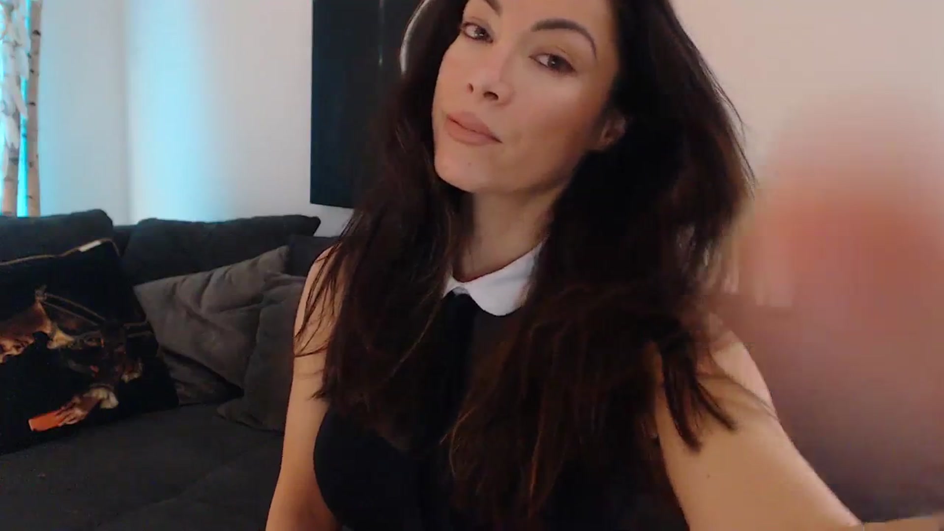 Gallery image thumbnail from AstekAngel's myfreecams stream on, 03/29/2024, 01:17 image 15 of 20