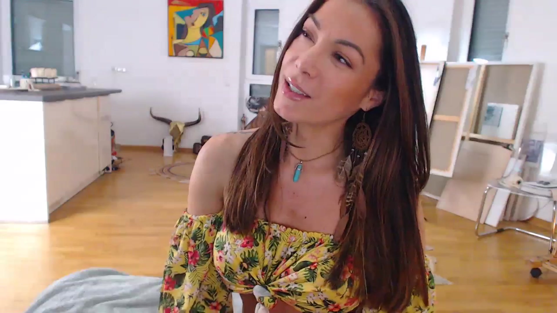 Gallery image thumbnail from AstekAngel's myfreecams stream on, 04/15/2024, 01:03 image 2 of 20