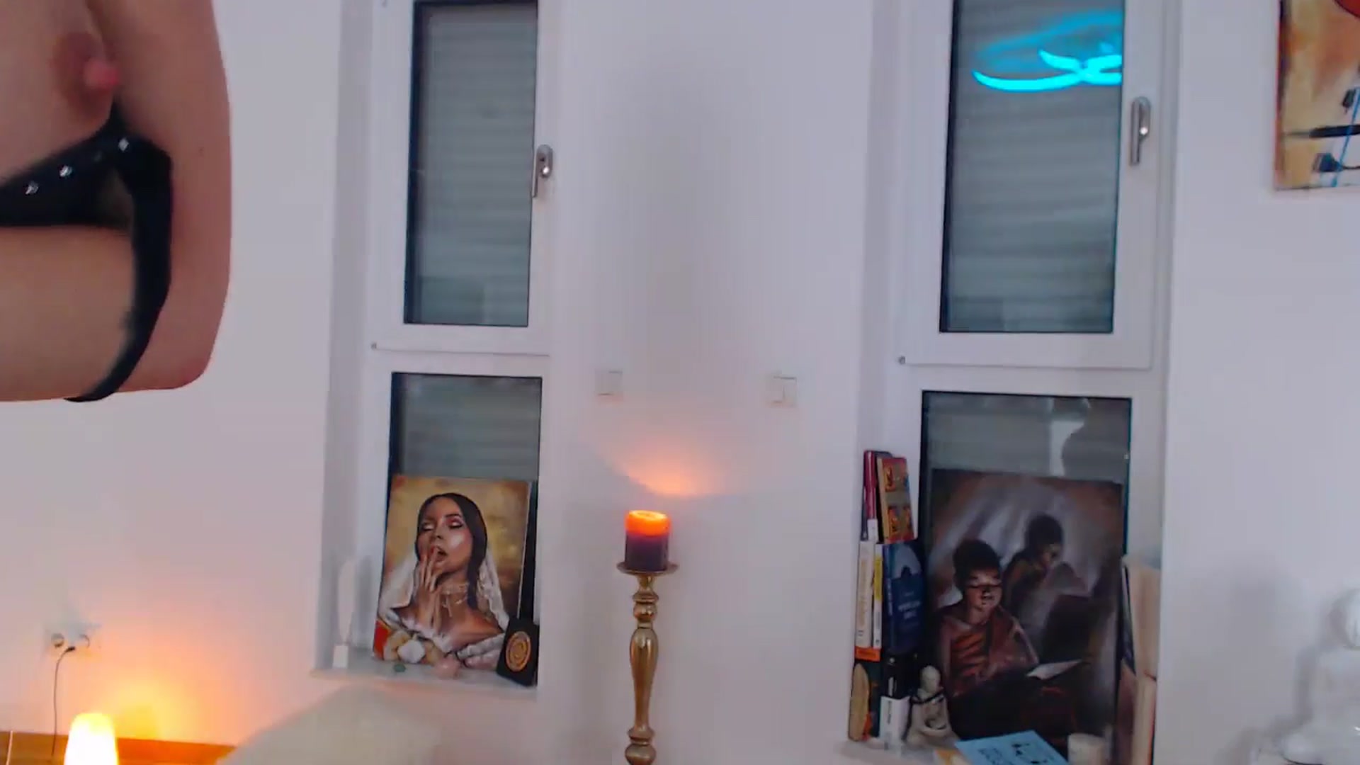 Gallery image thumbnail from AstekAngel's myfreecams stream on, 04/25/2024, 24:59 image 10 of 20