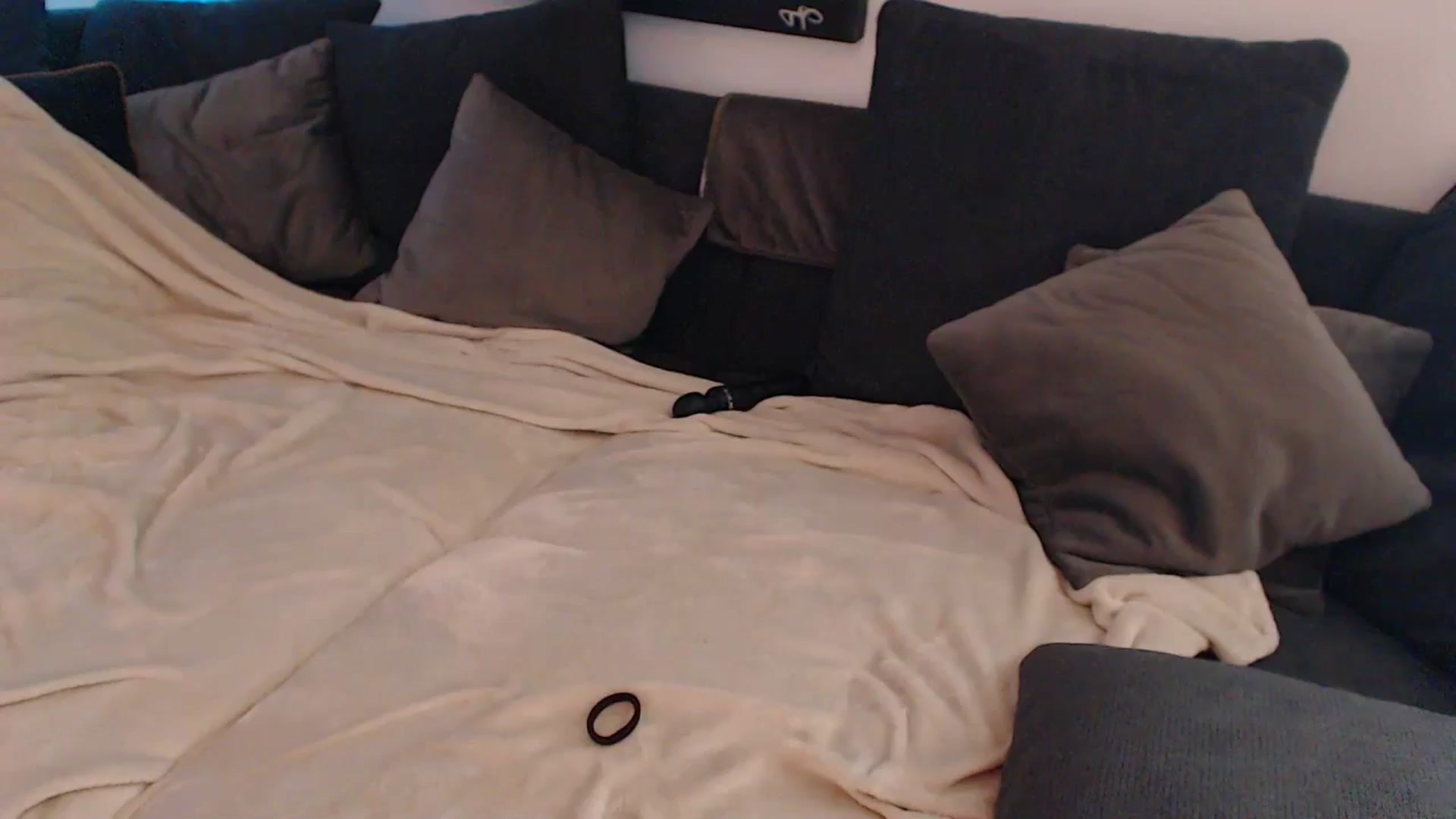 Gallery image thumbnail from AstekAngel's myfreecams stream on, 05/13/2024, 24:01 image 10 of 20