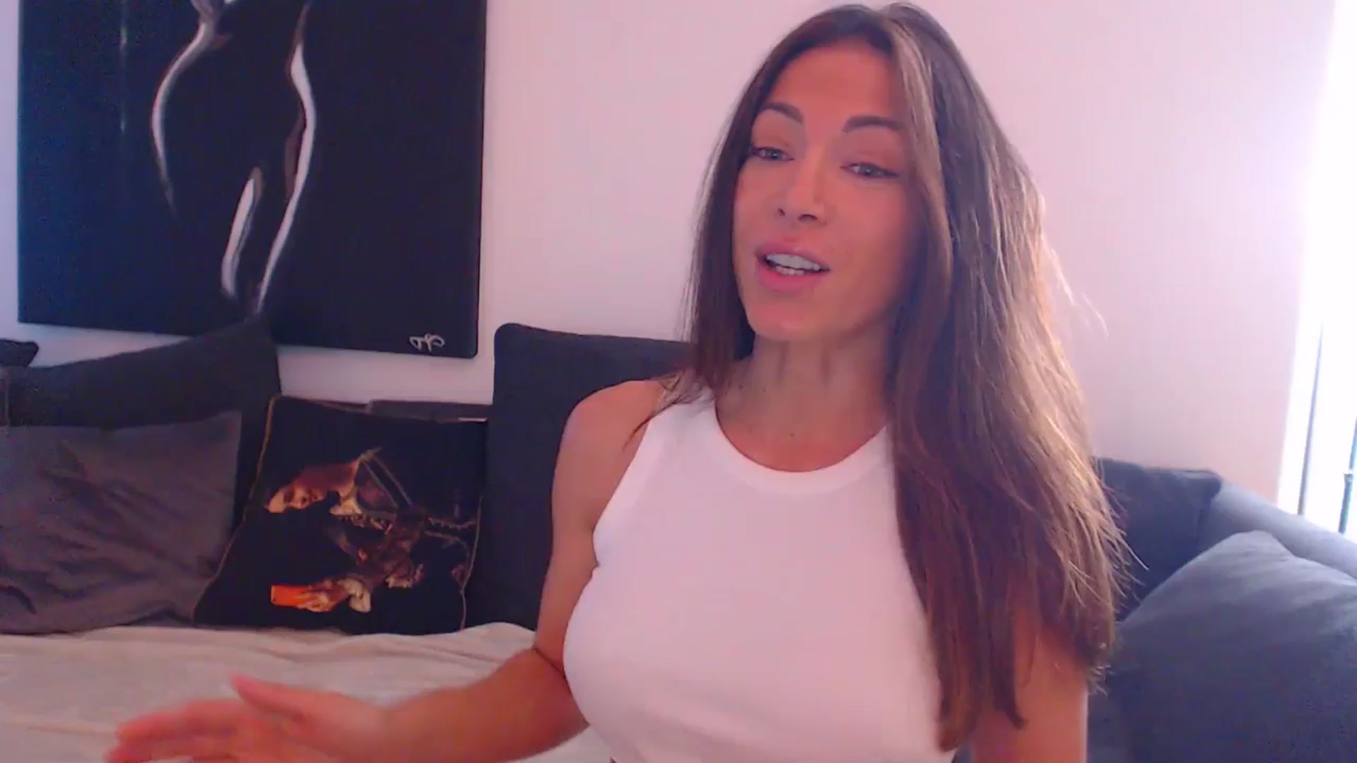 Gallery image thumbnail from AstekAngel's myfreecams stream on, 05/15/2024, 24:02 image 1 of 20