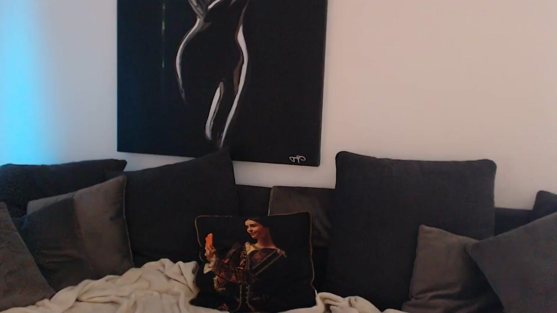 Gallery image thumbnail from AstekAngel's myfreecams stream on, 05/24/2024, 24:43 image 10 of 20