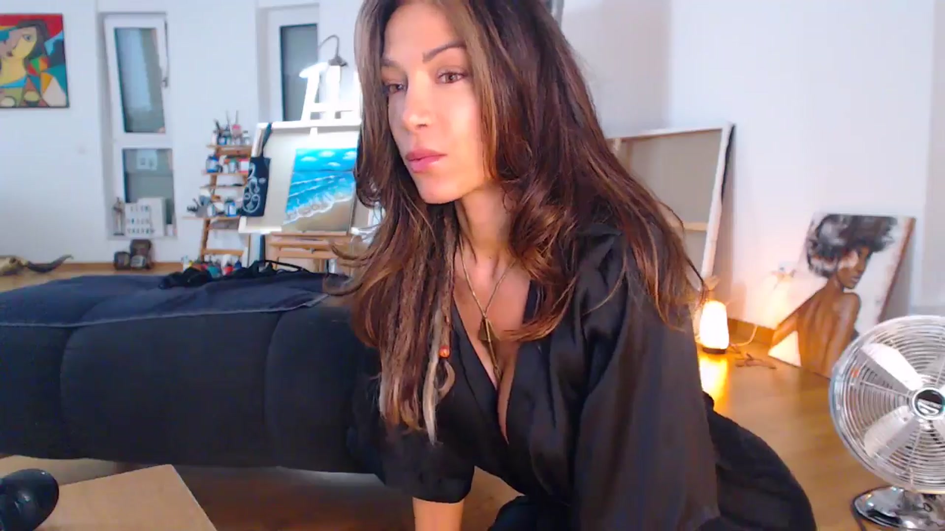 Gallery image thumbnail from AstekAngel's myfreecams stream on, 08/25/2024, 02:32 image 12 of 20