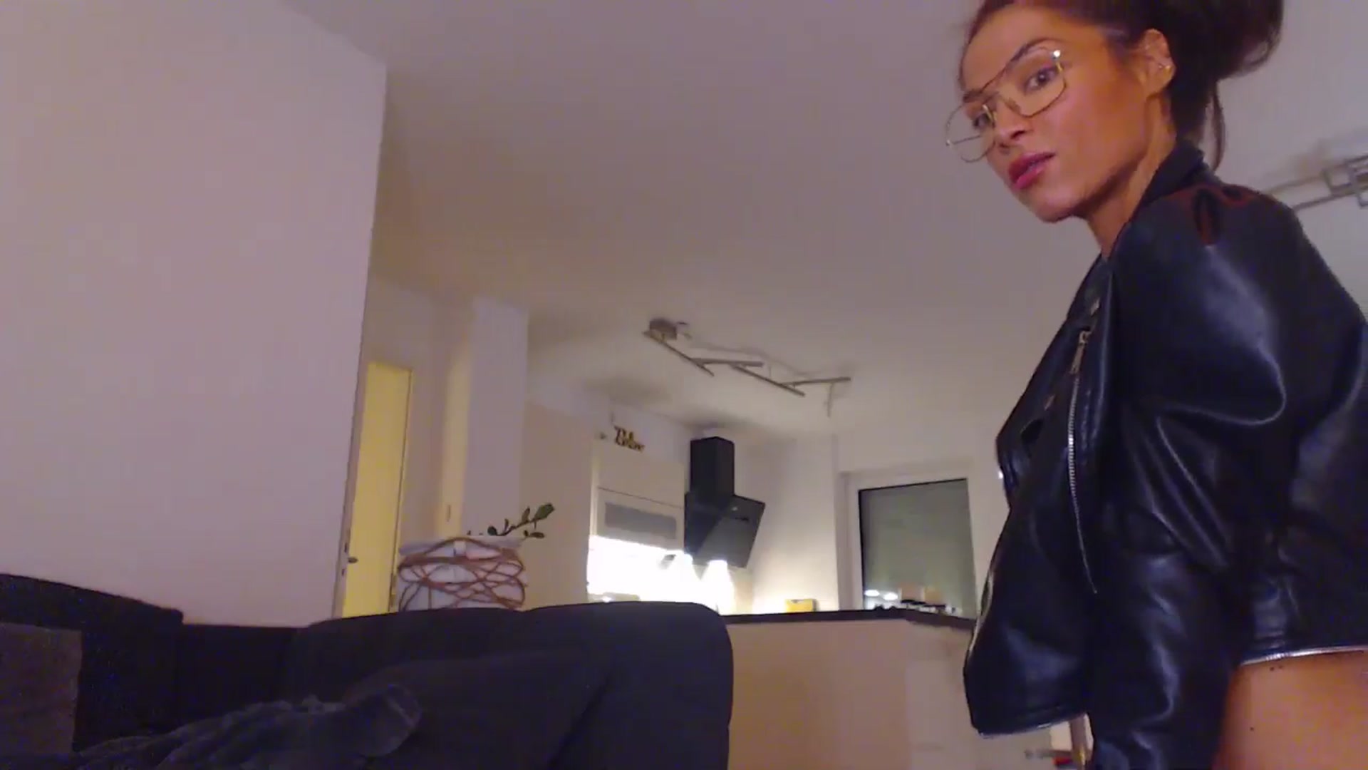 Gallery image thumbnail from AstekAngel's myfreecams stream on, 09/29/2024, 24:01 image 15 of 20
