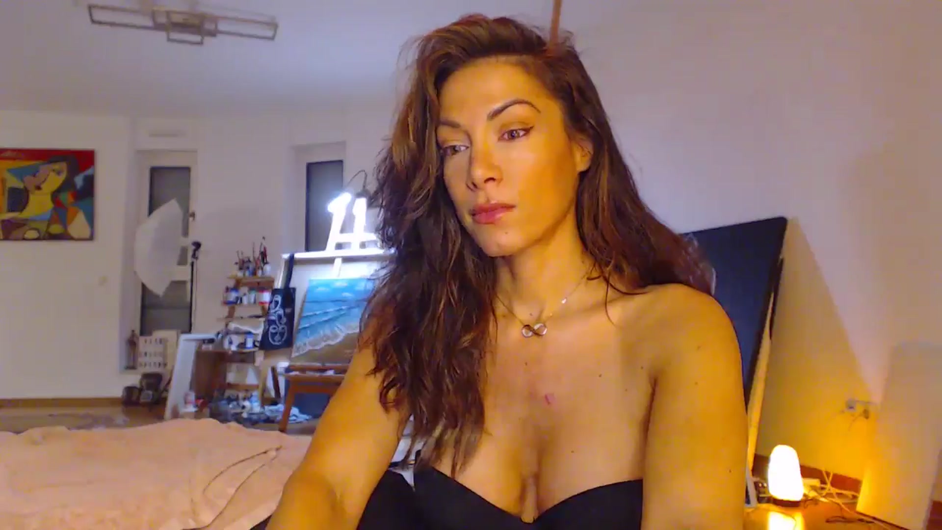 Gallery image thumbnail from AstekAngel's myfreecams stream on, 10/21/2024, 03:28 image 6 of 20
