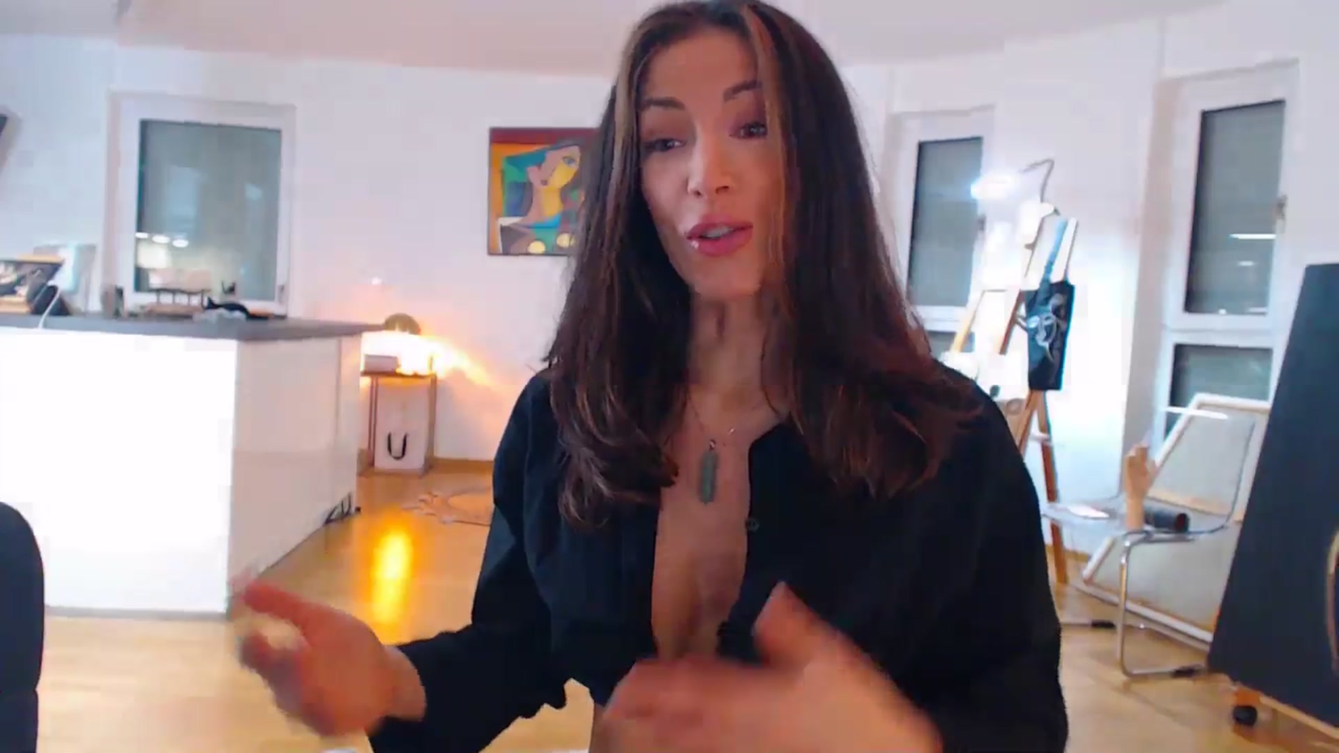 Gallery image thumbnail from AstekAngel's myfreecams stream on, 12/24/2024, 03:30 image 6 of 20