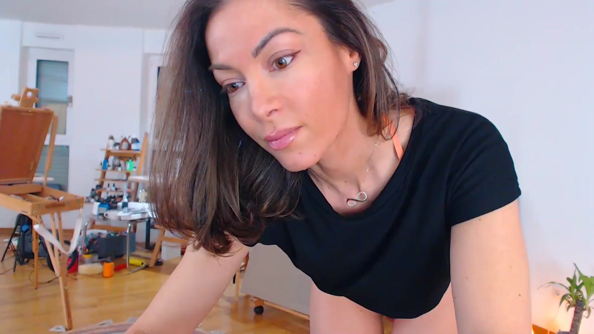 Gallery image thumbnail from AstekAngel's myfreecams stream on, 03/15/2025, 23:56 image 8 of 20