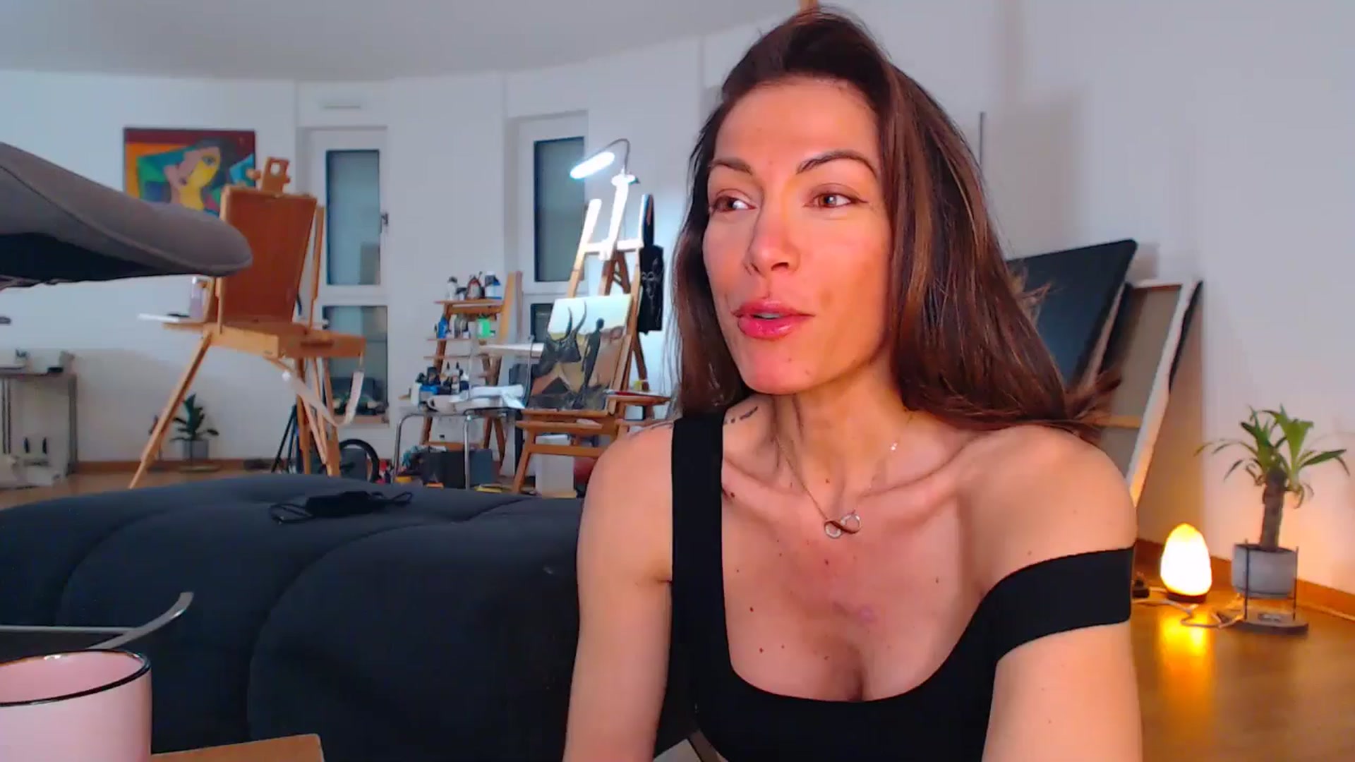 Gallery image thumbnail from AstekAngel's myfreecams stream on, 03/16/2025, 03:33 image 19 of 20