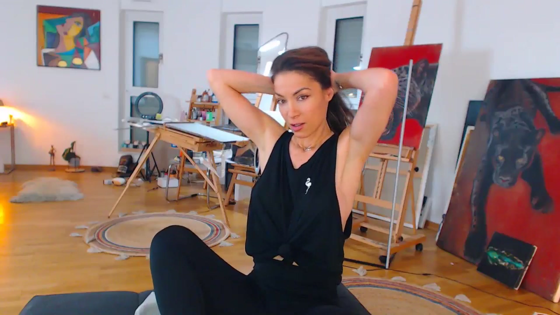 Gallery image thumbnail from AstekAngel's myfreecams stream on, 04/21/2025, 01:25 image 8 of 20