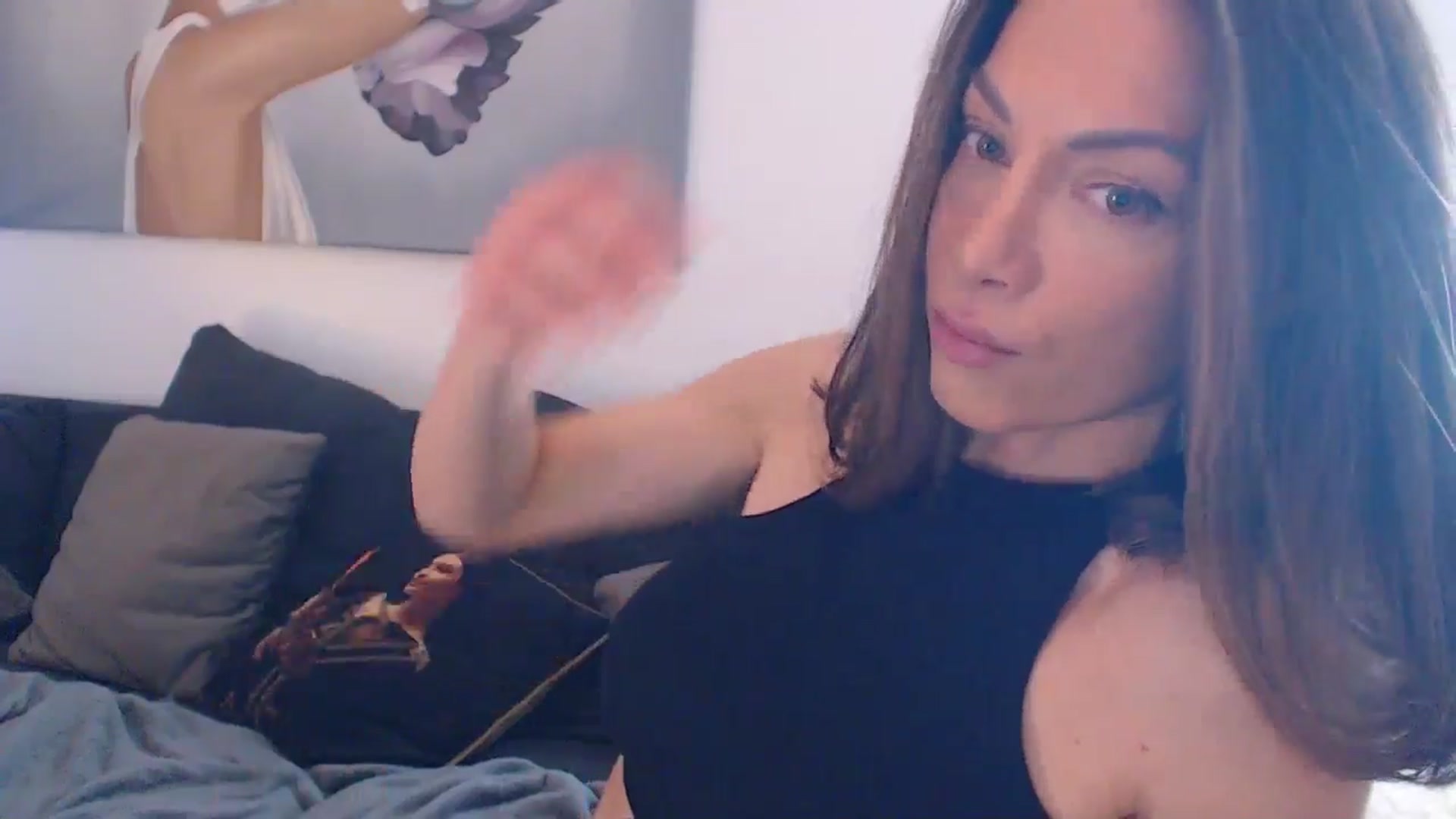 Gallery image thumbnail from AstekAngel's myfreecams stream on, 05/14/2025, 22:45 image 10 of 20