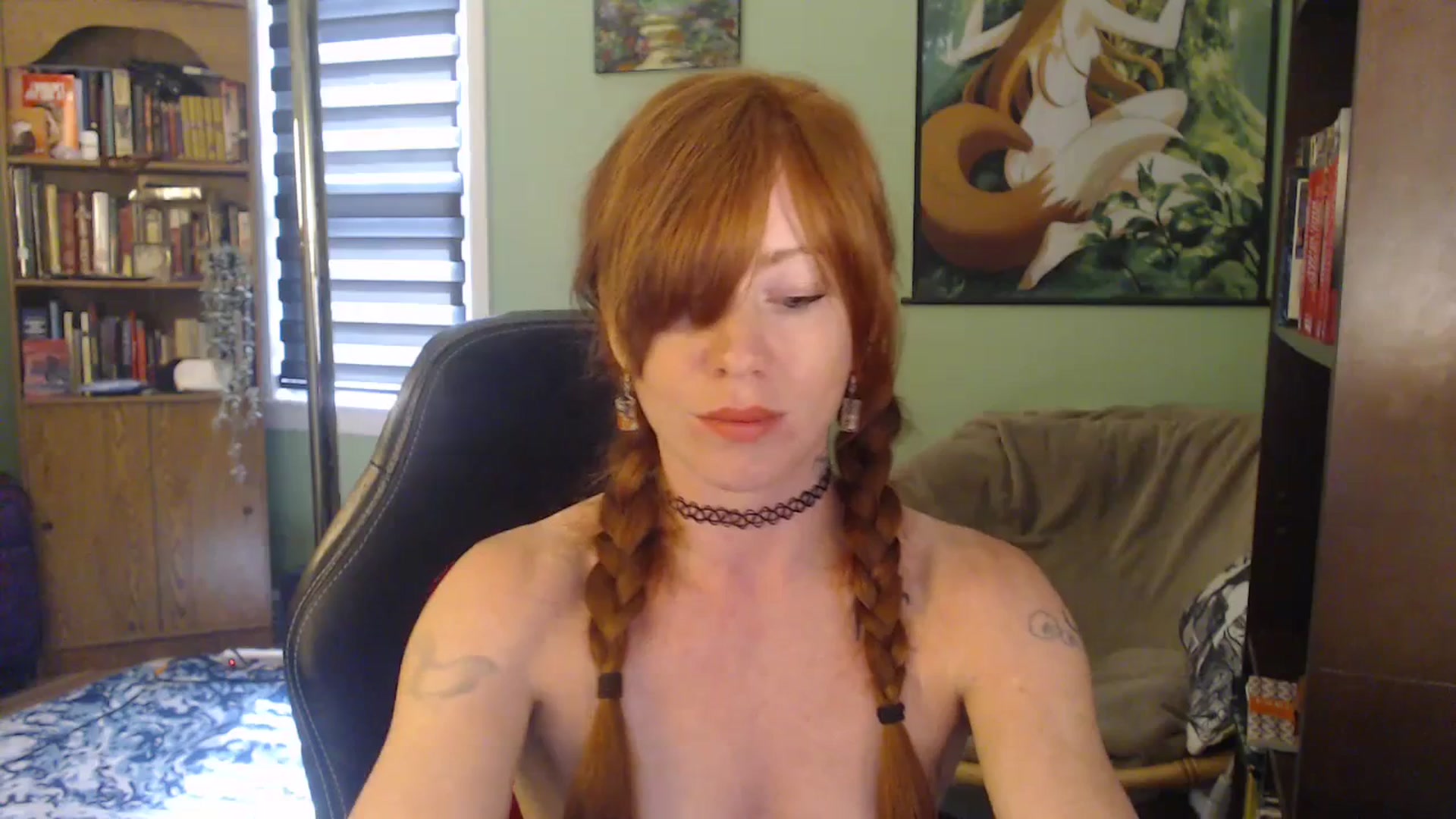 Gallery image thumbnail from AstraeaSiren's myfreecams stream on, 07/19/2023, 19:58 image 14 of 20