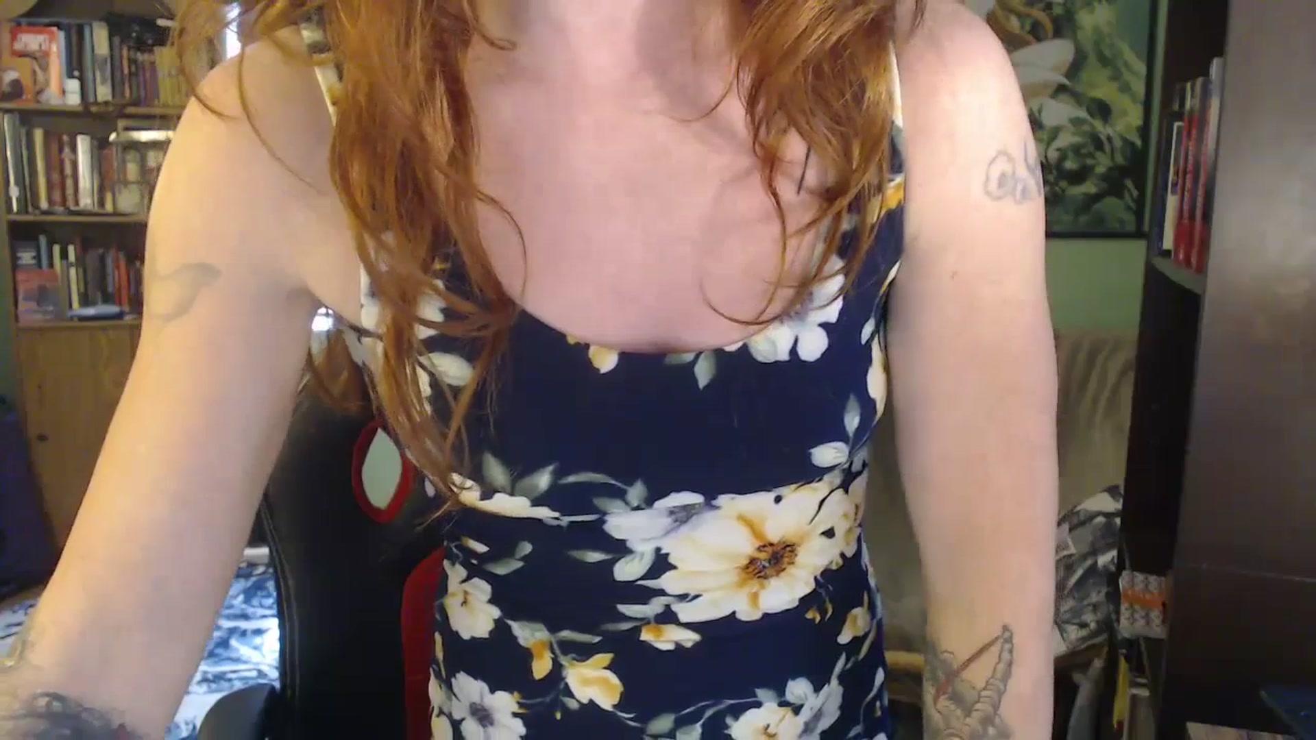 Gallery image thumbnail from AstraeaSiren's myfreecams stream on, 07/21/2023, 19:30 image 15 of 20
