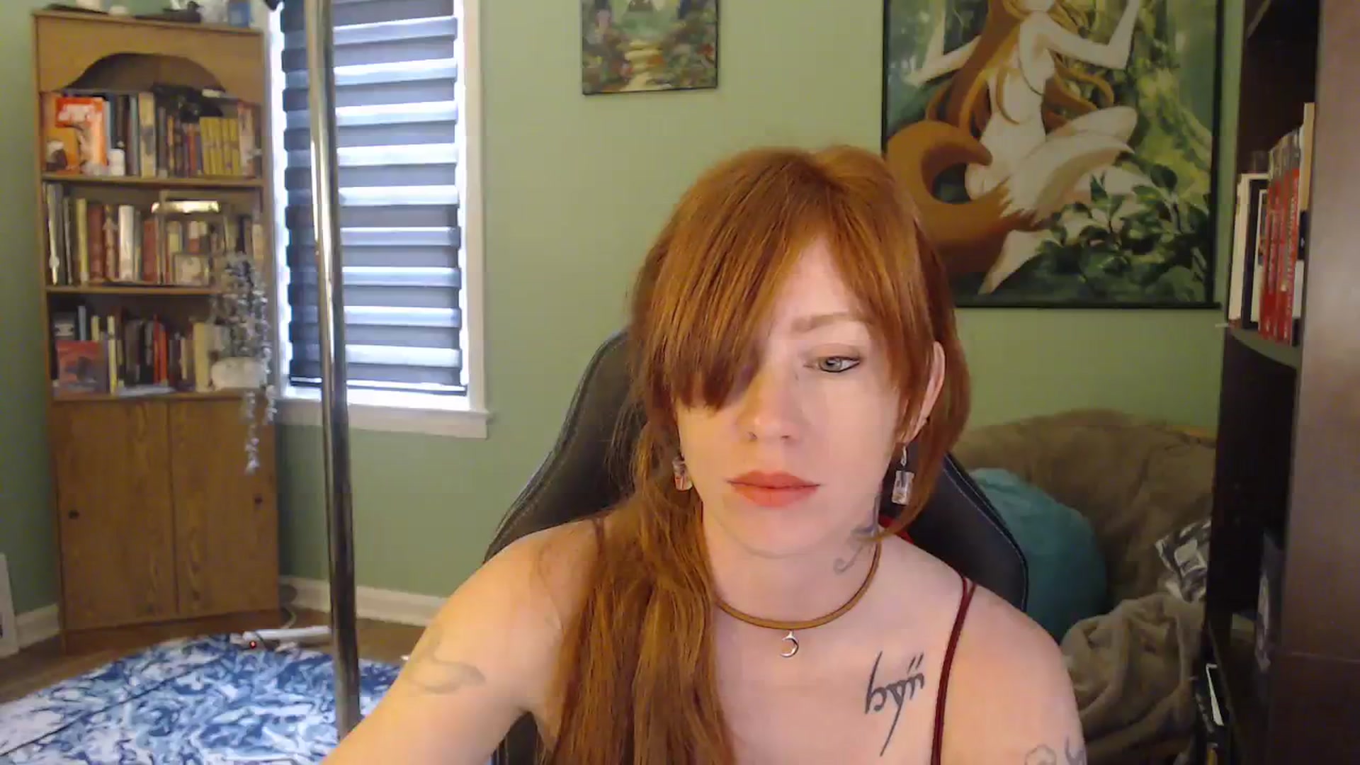 Gallery image thumbnail from AstraeaSiren's myfreecams stream on, 08/03/2023, 19:30 image 7 of 20