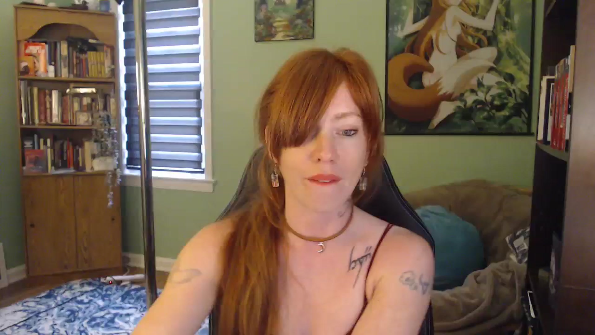 Gallery image thumbnail from AstraeaSiren's myfreecams stream on, 08/03/2023, 19:30 image 2 of 20