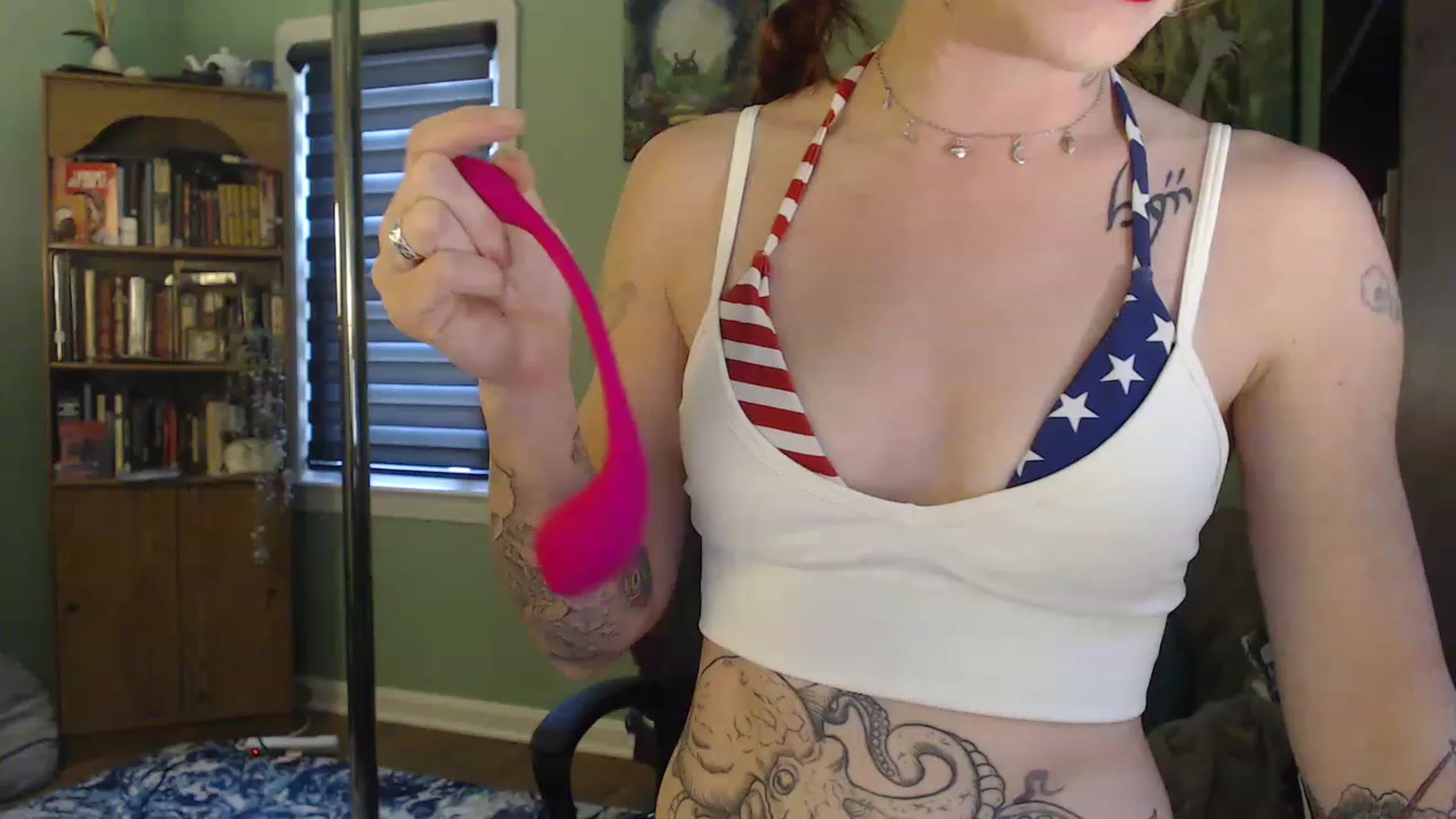 Gallery image thumbnail from AstraeaSiren's myfreecams stream on, 08/04/2023, 17:50 image 19 of 20