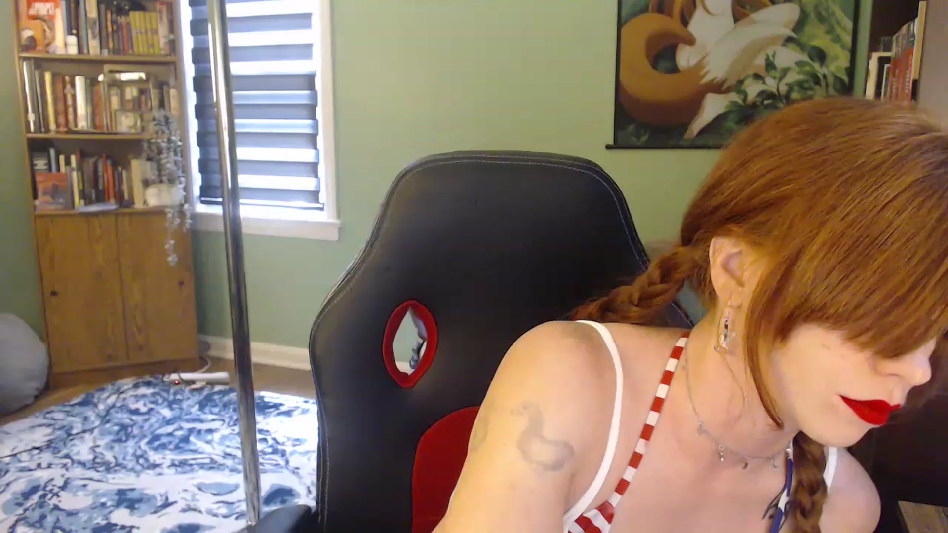Gallery image thumbnail from AstraeaSiren's myfreecams stream on, 08/04/2023, 19:00 image 17 of 20