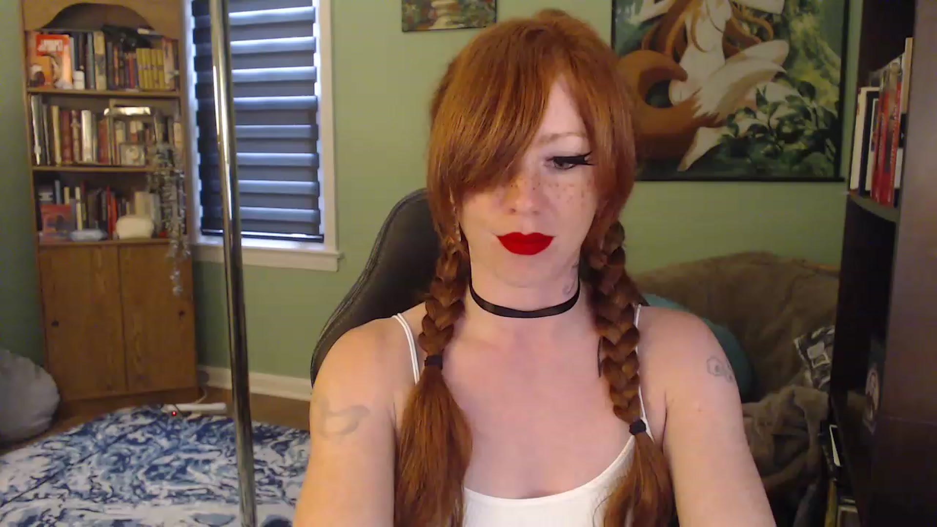 Gallery image thumbnail from AstraeaSiren's myfreecams stream on, 08/07/2023, 19:16 image 10 of 20