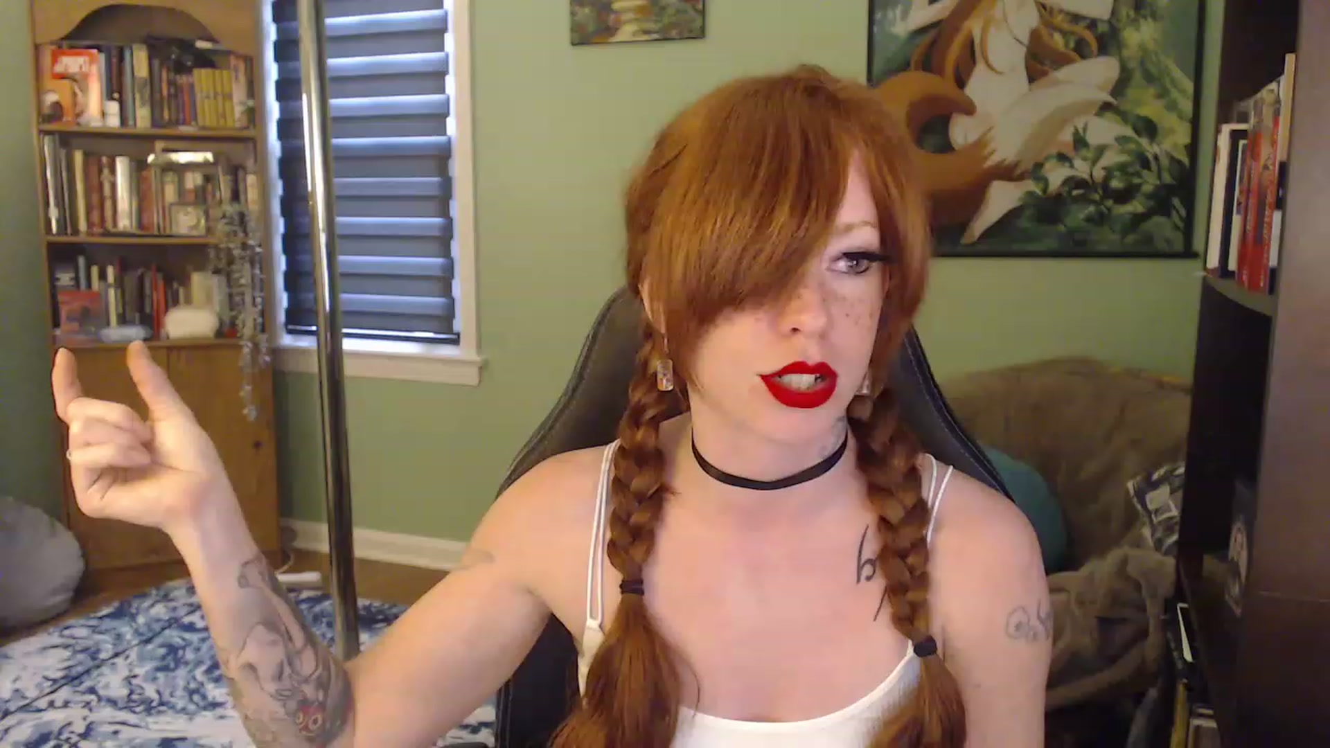 Gallery image thumbnail from AstraeaSiren's myfreecams stream on, 08/07/2023, 19:16 image 9 of 20